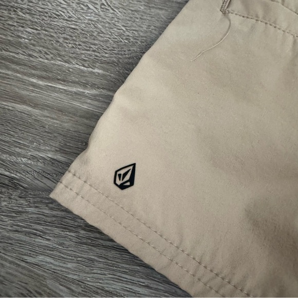 Kid's Volcom Tan Flat Front Walking Shorts - Picture 10 of 10